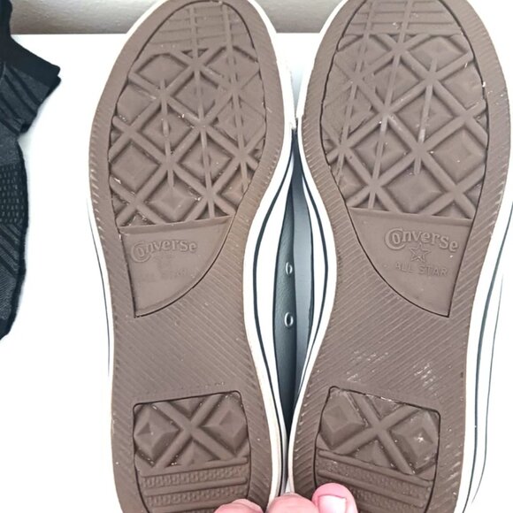 Converse Leather All Star Grey Shoes Unisex Men Size 10 + Socks - Picture 6 of 9